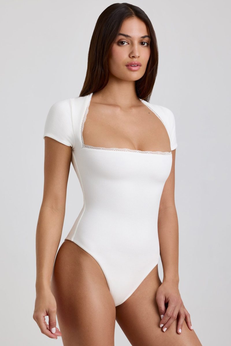 8690-White_Arden_4.jpg