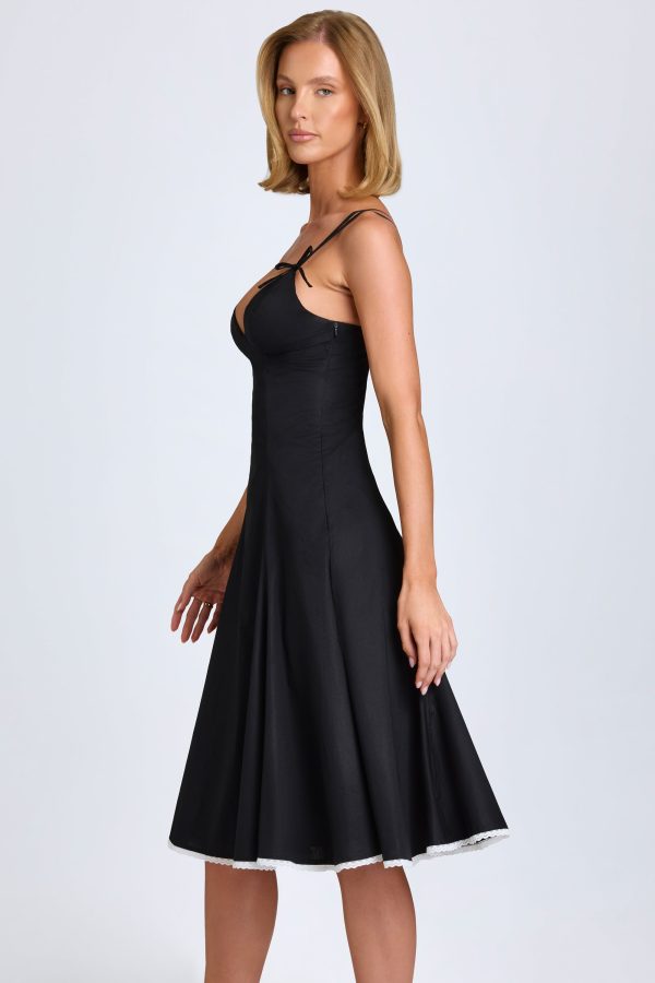 9550-Black_Mallory_5_88707d12-57d0-4b39-8a6a-64dbf84b94ed.jpg