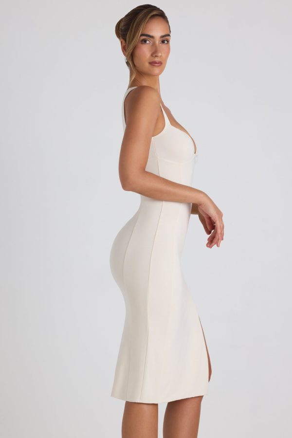 9730-Ivory_Nakia_4.jpg