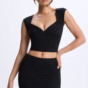 9926-Black_Cora_4.jpg