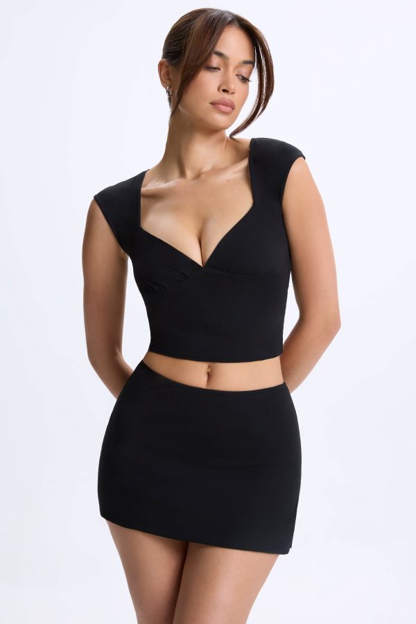 9926-Black_Cora_5.jpg