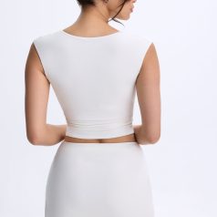 9926-White_Cora_7_8faae484-14a2-4d09-9354-fa529ee80ae7.jpg