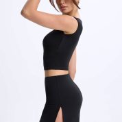 9940-Black__Lyra_4.jpg