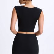 9940-Black__Lyra_8.jpg