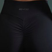 BT0605_BT0604_13_Black-Full-Lenght-Leggings-Scoop-Sport-Bra_28219fcf-45ac-4939-8e61-5a09ff3a0564.jpg