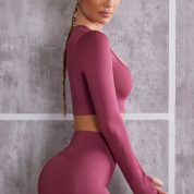 BT0616_BT0611_12_Rose-Long-Sleeve-Crop-Top-Cycling-Shorts_0e7f4eb8-1901-4de8-ac46-8dc7a57f62c2.jpg