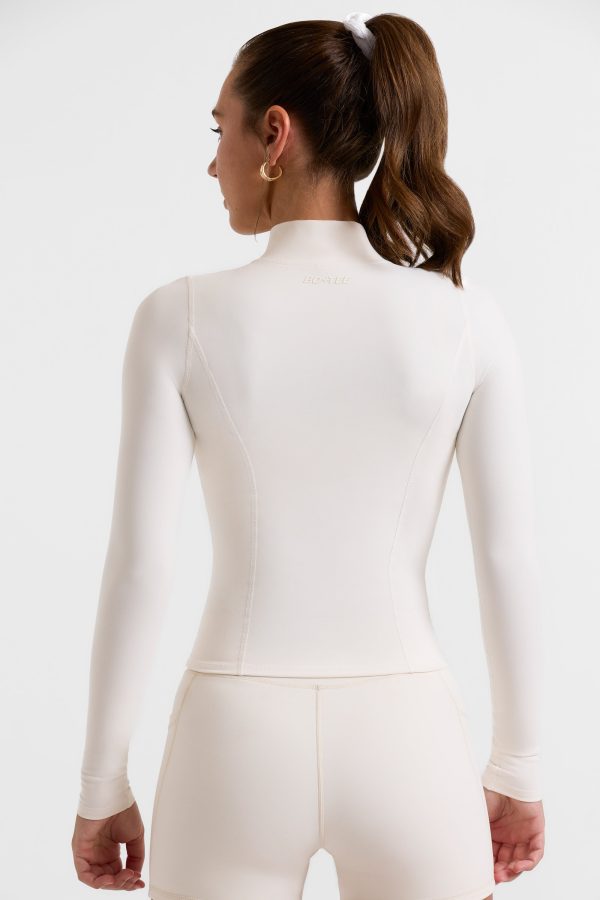 BT0698_8_White-Zip-Up-Jacket-Side-Pockets.jpg