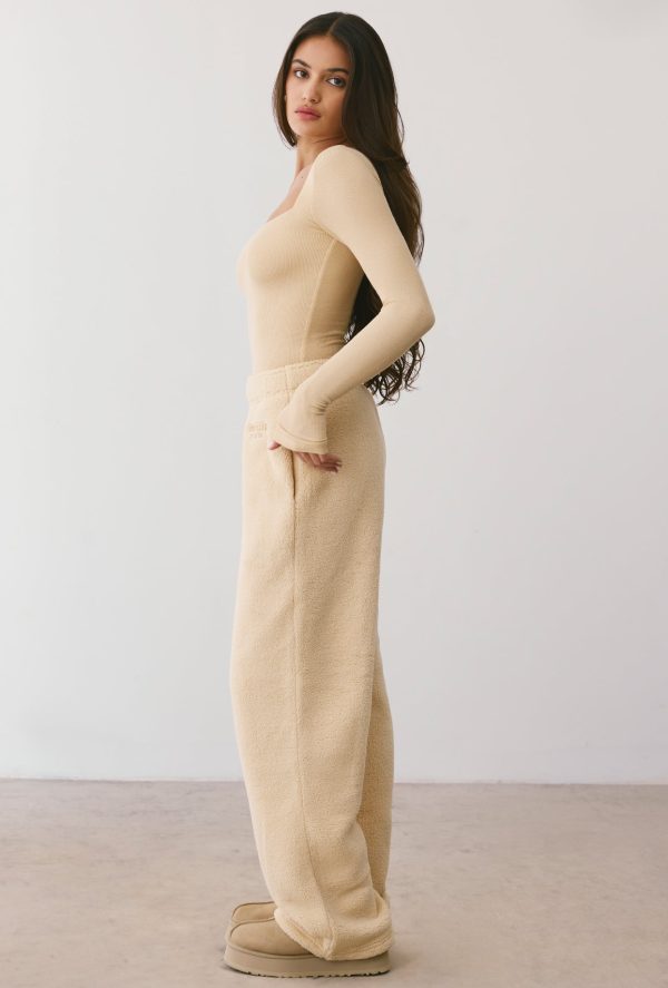 BT1025-Beige_Calm_7.jpg