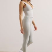 BT1028-LightGrey_Unstoppable_3.jpg