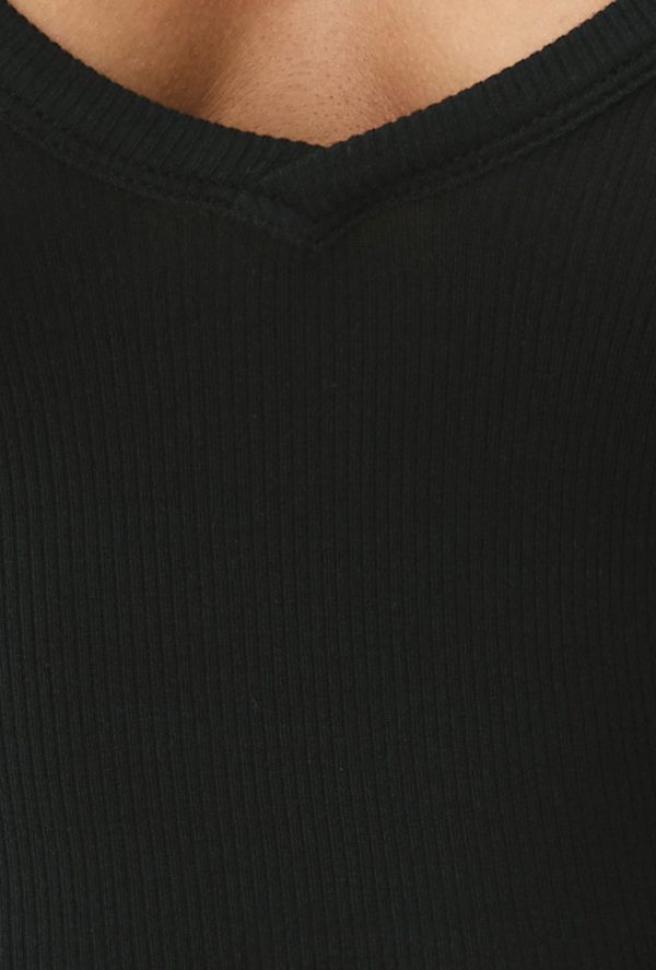 BT1033-Black_Rest_7.jpg