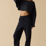 BT1045-Black_1.jpg