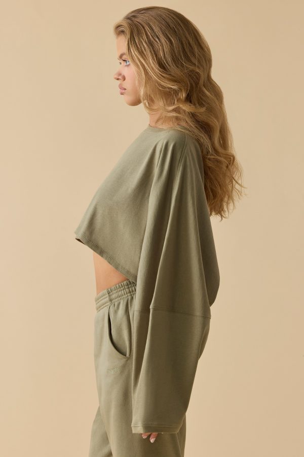 BT1045-KhakiGreen_Calm_5.jpg