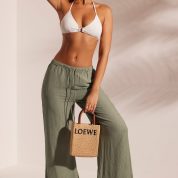 NS0419_2_Light-Green-Resort-Wear-White-Crinkle-Trousers.jpg