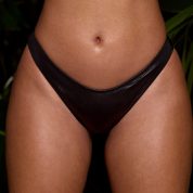 NS0442-NS0443-Black_MetallicSwim_9.jpg