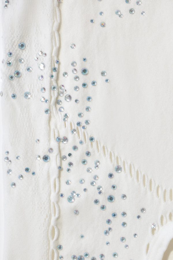 Seamless_Ivory-Embellished-1_d3a844d7-403b-4ae9-ac53-5e333396c114.jpg