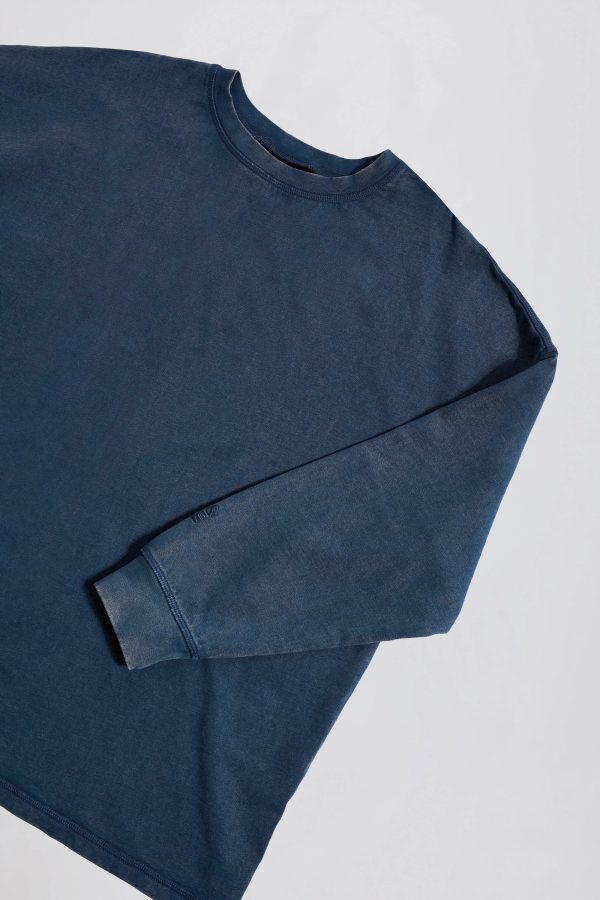 athleisure-long-sleeve-oversized-t-shirt-blue_4_250307040826.jpg