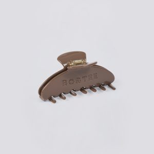 Medium Claw Clip in Mocha