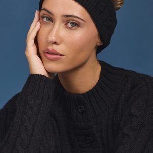 Cable-Knit Headband in Black
