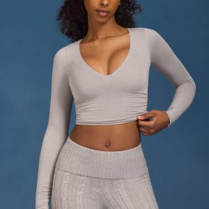 Ruched Long-Sleeve Crop Top in Grey