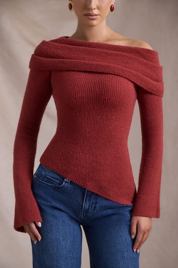 cecily-ribbed-knit-asymmetric-off-shoulder-jumper-brick-red_7_250110035659.jpg