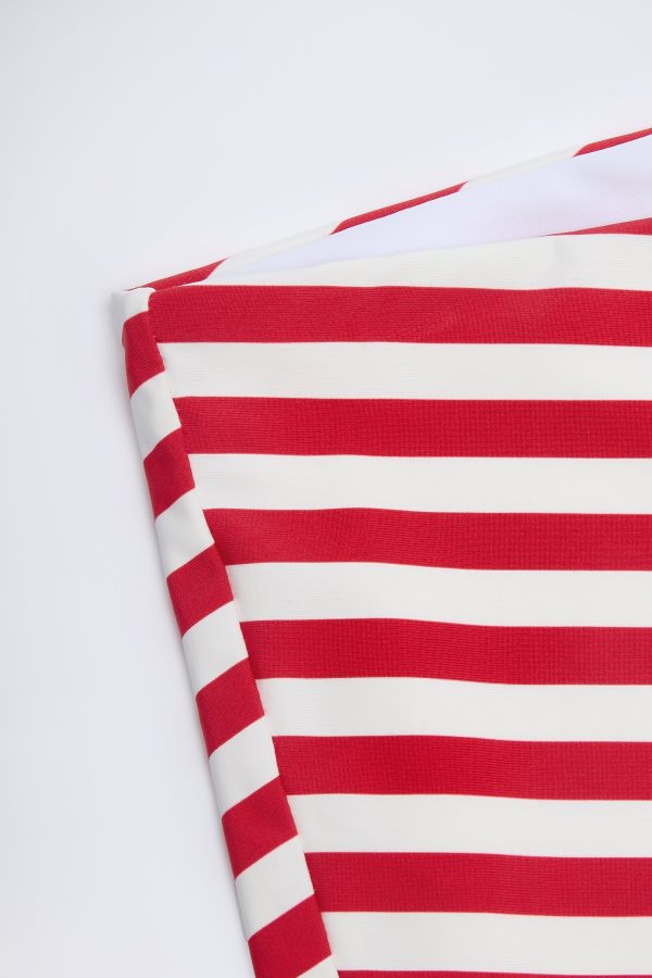 cerreto-mid-rise-hotpants-cherry-red-stripe_5_250508022845.jpg