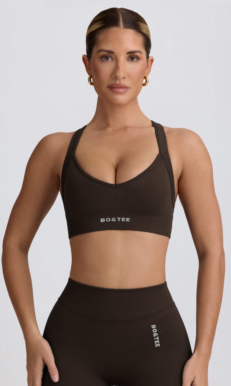 Super Sculpt Seamless Cross-Back Sports Bra in Brown