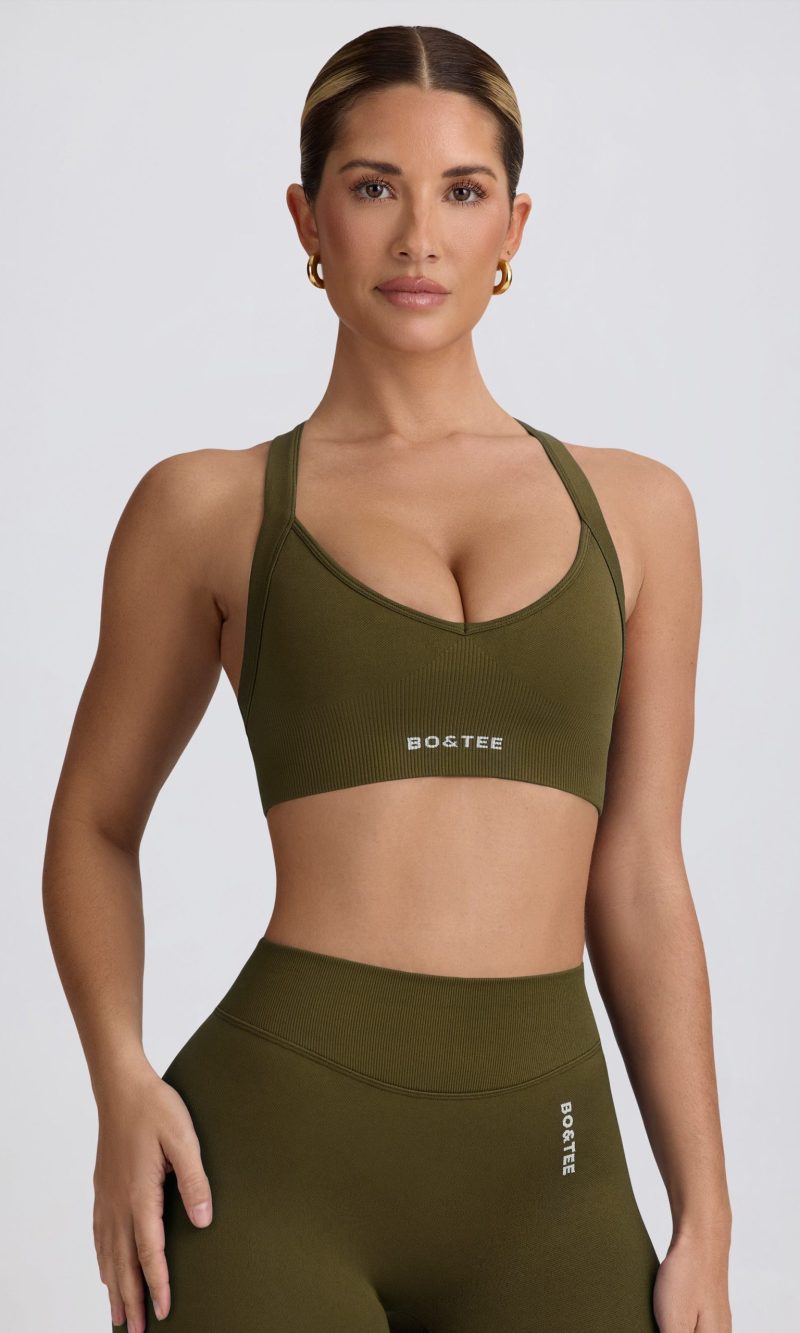 Super Sculpt Seamless Cross-Back Sports Bra in Dark Green