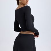dalla-modal-button-detail-low-rise-mini-skirt-black_8_241114052848.jpg