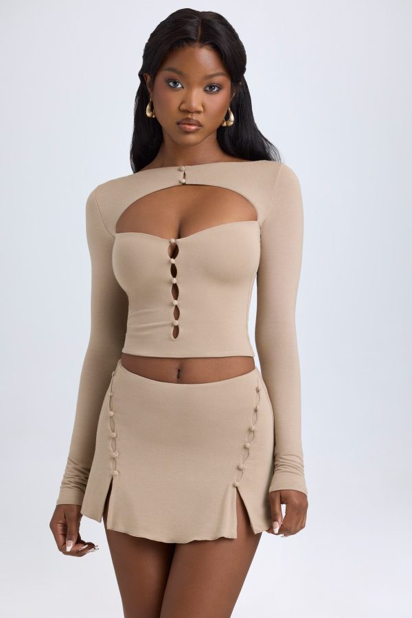 dania-modal-cut-out-button-detail-top-taupe_7_241114060024.jpg