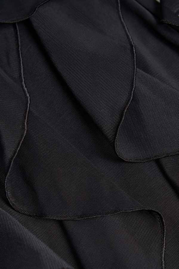felicity-ruffled-mid-rise-flared-trousers-black_3_250328034455.jpg