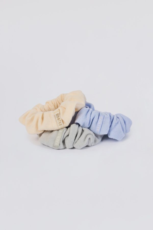 in-comfort-pack-of-3-oversized-scrunchies-multi_5_250225033213.jpg
