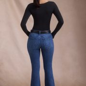 jacey-high-rise-flared-jeans-indigo-wash_5_250110033156.jpg