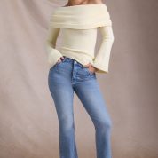 jacey-high-rise-flared-jeans-vintage-wash_6_250110033629.jpg