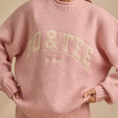 knit-classics-oversized-jumper-blush-pink_5_250122112329.jpg