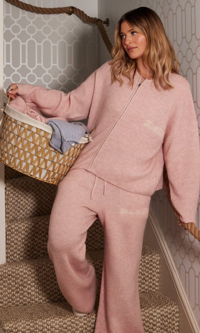 Oversized Zip-Up Cardigan in Blush Pink