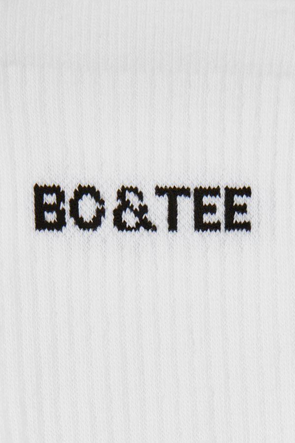 knit-classics-socks-white_2_250213032741.jpg