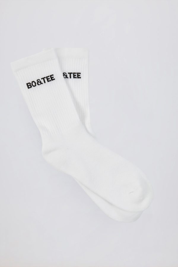 knit-classics-socks-white_4_250213032741.jpg