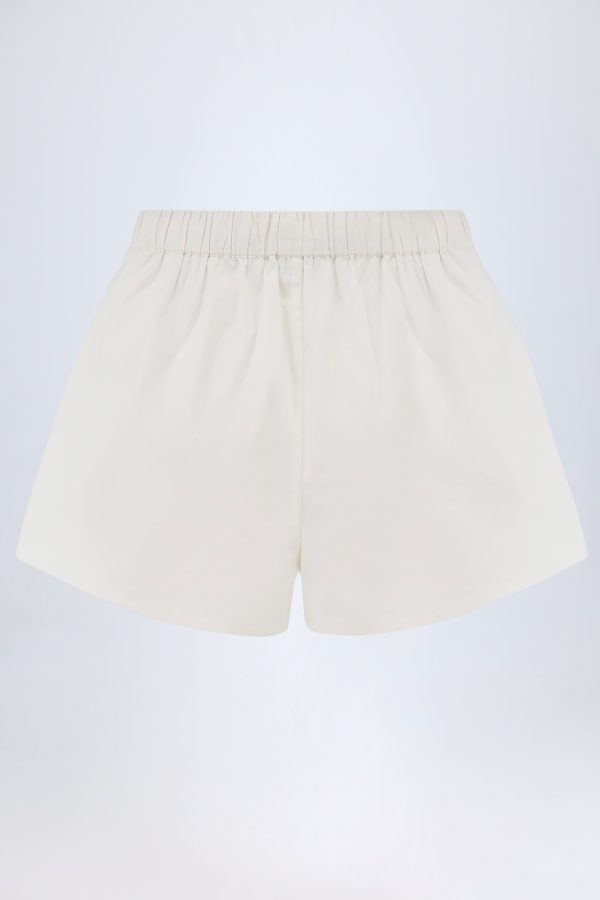 lariana-mid-rise-shorts-white_3_250505035427.jpg