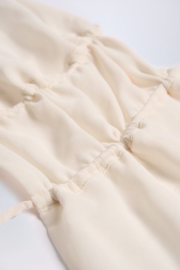 larisa-halterneck-crop-top-ivory_5_250328032716.jpg
