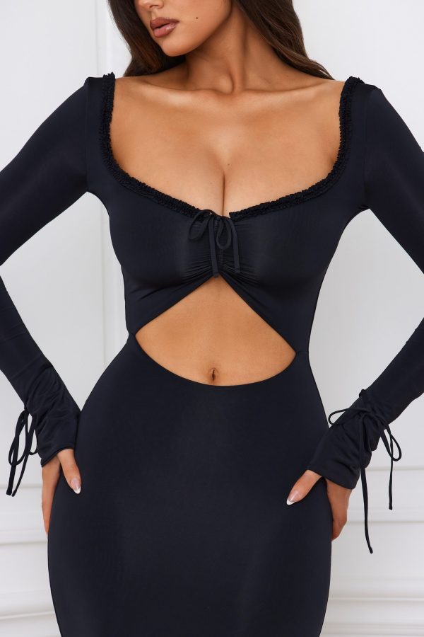 matilda-ruffle-trim-cut-out-maxi-dress-black_4_240920021234.jpg