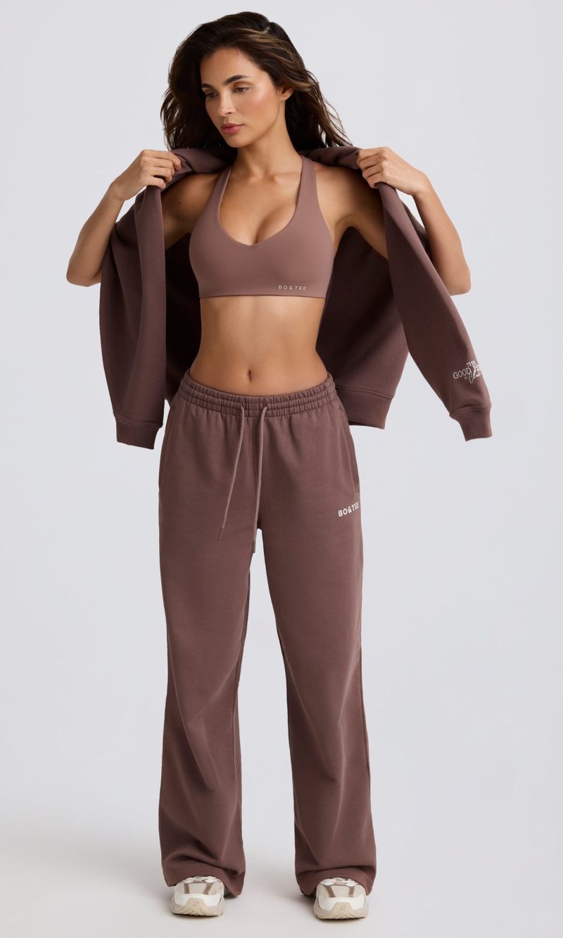 Mid-Rise Wide-Leg Joggers in Mocha