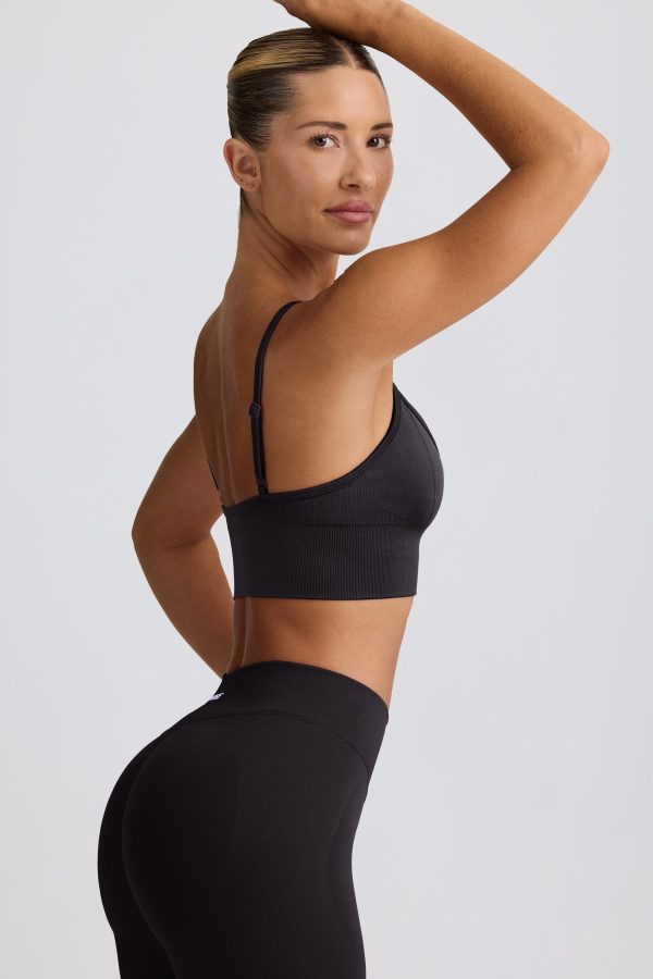 new-define-luxe-v-neck-sports-bra-black_3_250507122620.jpg