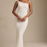 noelia-open-back-maxi-dress-ivory_2_250415013632.jpg