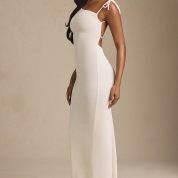noelia-open-back-maxi-dress-ivory_7_250415013632.jpg