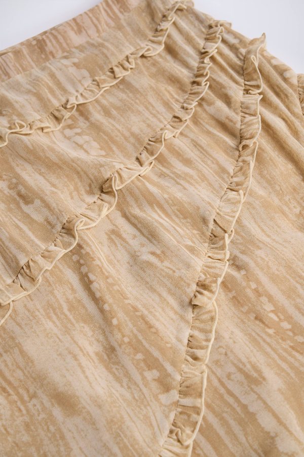 novina-ruffled-asymmetric-mid-rise-maxi-skirt-tan-print_5_250327063244.jpg