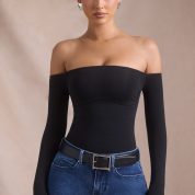 pammie-seamless-off-shoulder-long-sleeve-bodysuit-black_7_25011003420.jpg