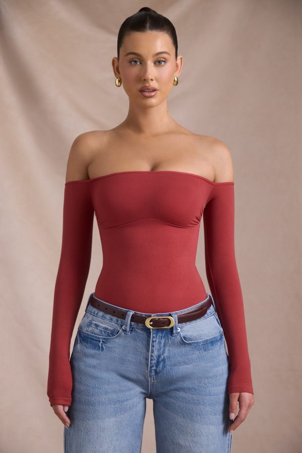 pammie-seamless-off-shoulder-long-sleeve-bodysuit-brick-red_7_25011003543.jpg