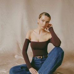 pammie-seamless-off-shoulder-long-sleeve-bodysuit-espresso_1_250110042639.jpg