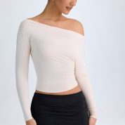 rani-modal-one-shoulder-ruched-top-ivory_5_24111405275.jpg