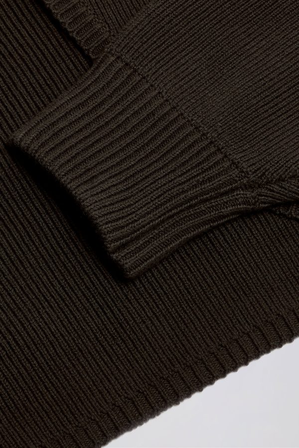 ribbed-knit-cropped-shrug-pecan_4_250508114317.jpg